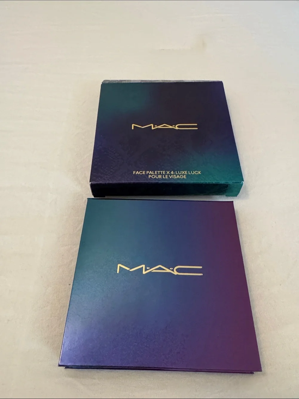 MAC Face Palette X4 Luxe Luck - Iridescent Blue-Green Packaging